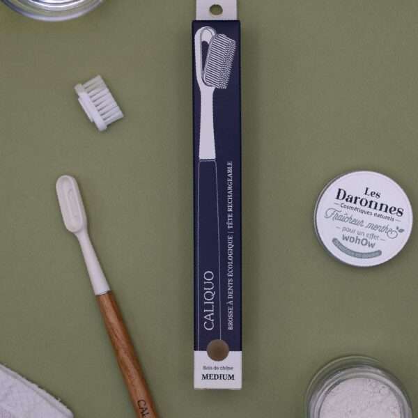 Brodde à dents Caliquo chene medium